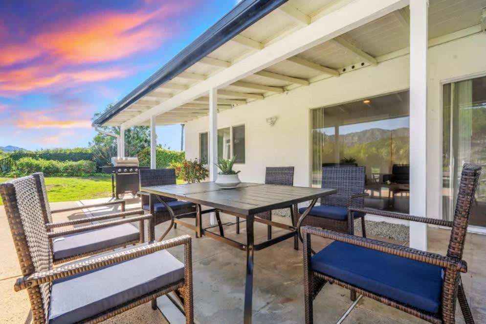 Wexford Hills Poolside Haven Backyard Bbq